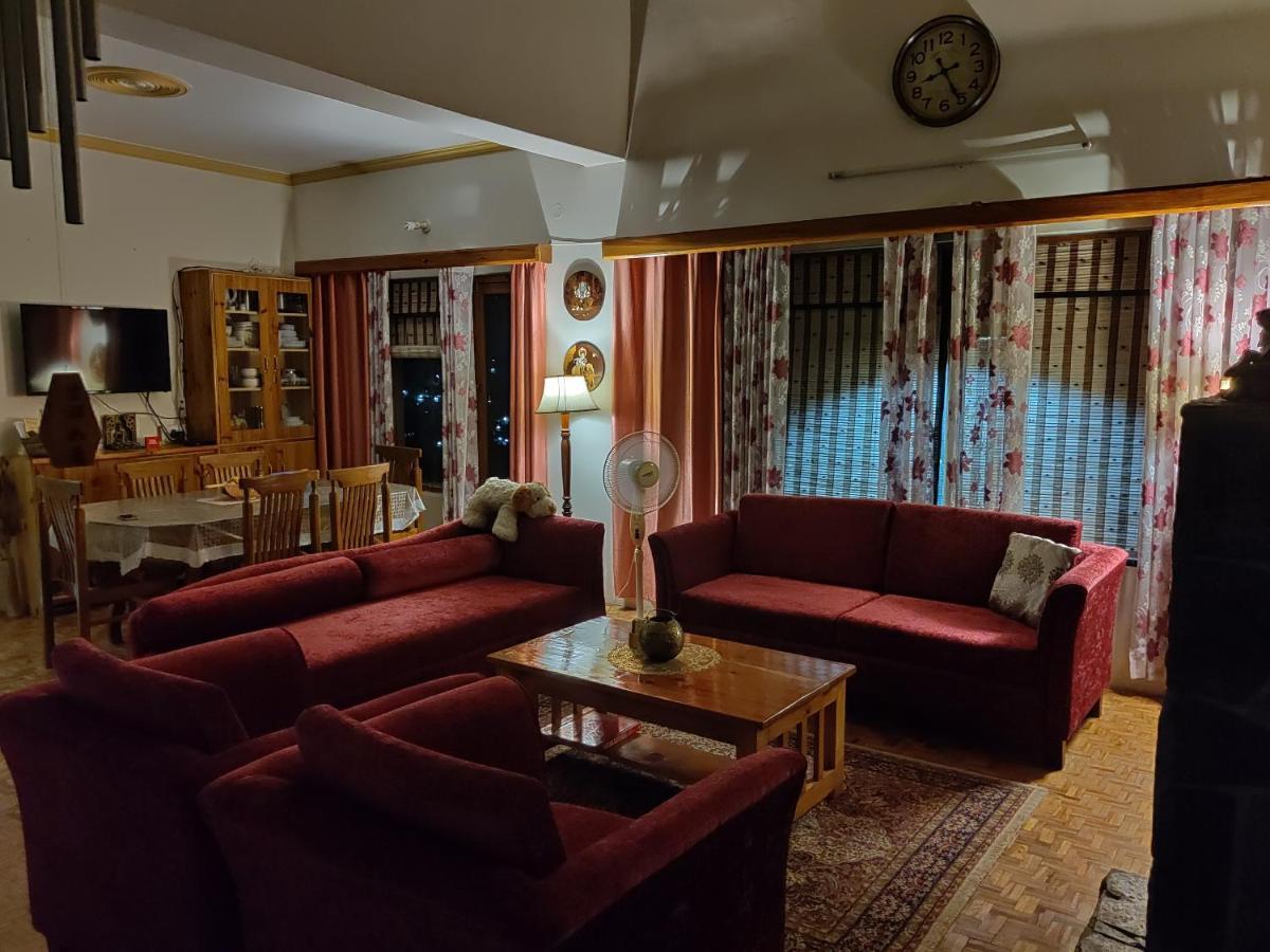 Aashirwad Homestay Kulu Extérieur photo