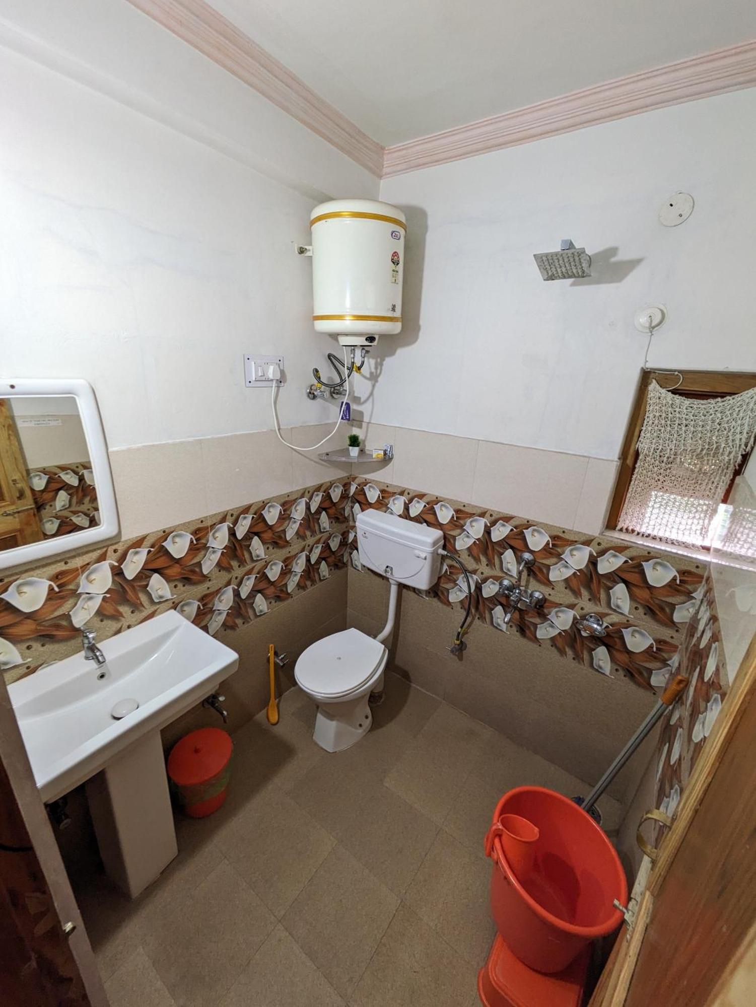 Aashirwad Homestay Kulu Extérieur photo